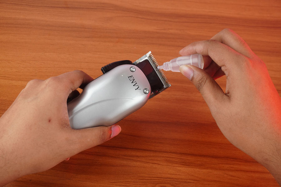 How To Oil Hair Clippers